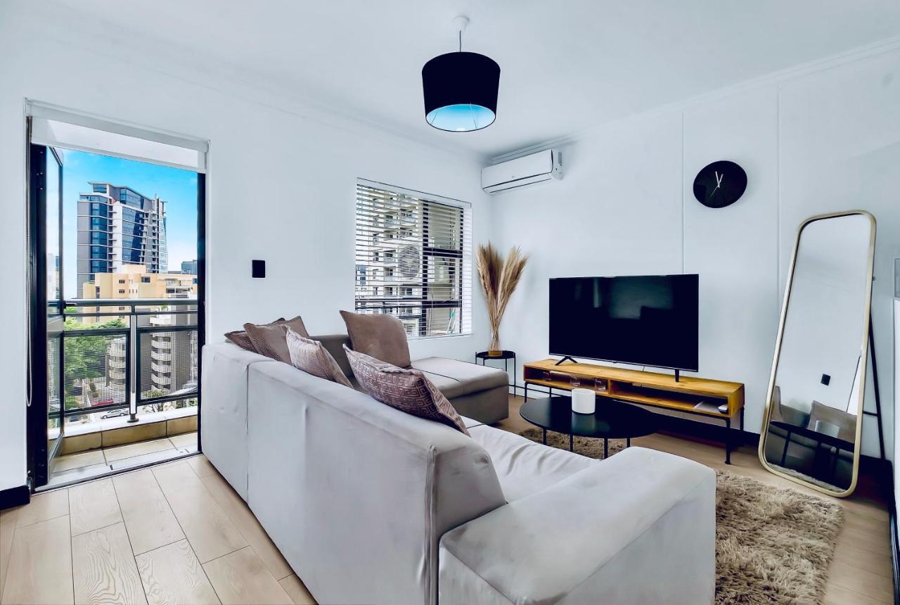 2 Bedroom 2 Bath Luxury - Sandton Cbd Johannesburg Bagian luar foto